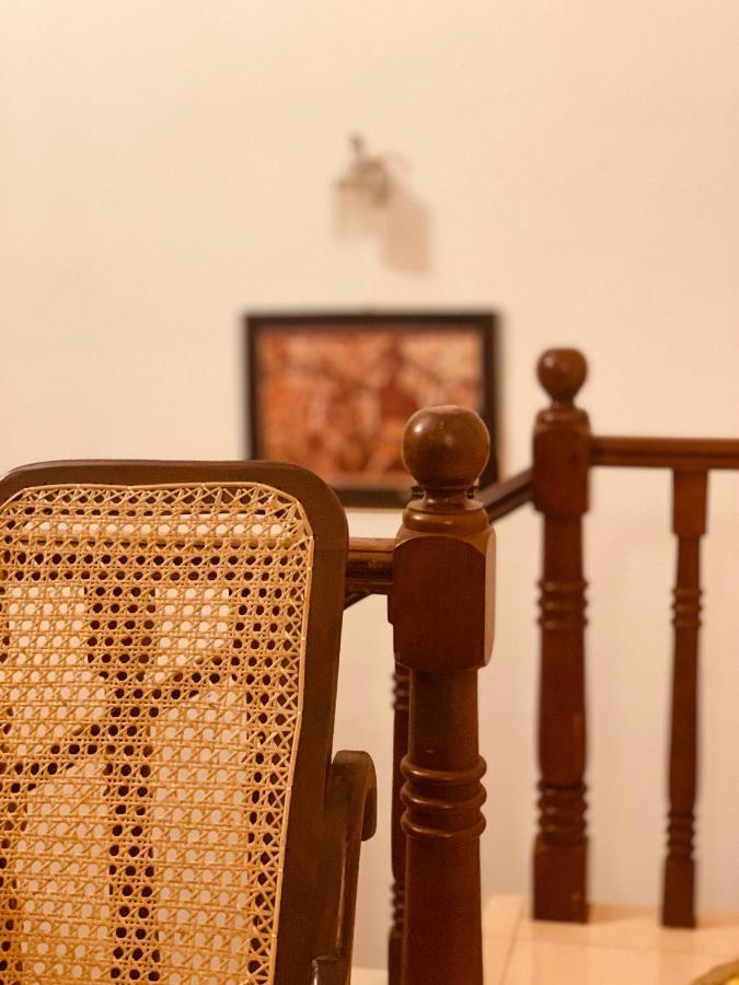 The Tourist Balcony Apartment Негомбо Екстериор снимка